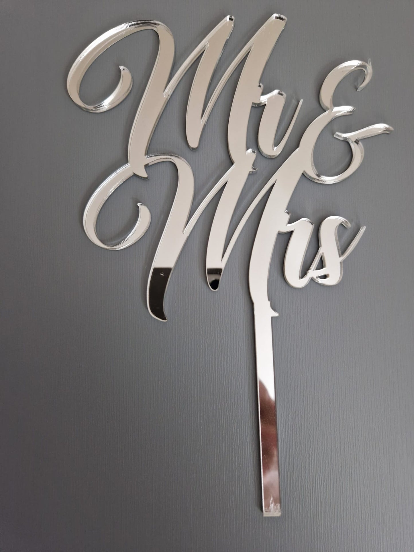 Mr & Mrs Acrylic Cake Topper – Silver Mirror Finish
